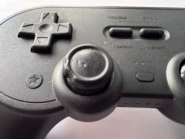 Mando 8BitDo Pro 2