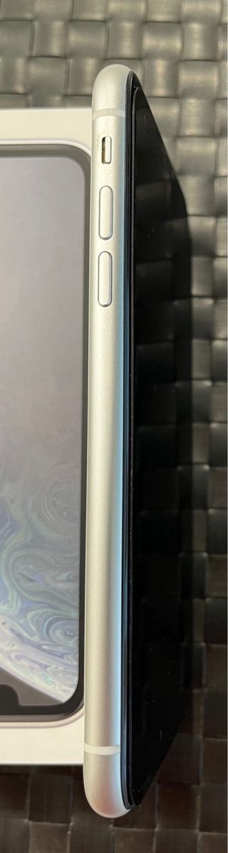 iPhone XR impeccabile