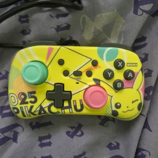 Controller Hori Pikachu Switch