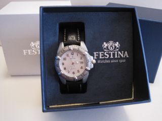 RELOJ FESTINA DE CUARZO CON BISEL GIRATORIO