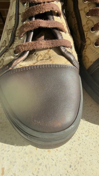 Zapatillas Gucci Beige y Marrón.