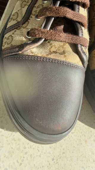 Zapatillas Gucci Beige y Marrón.