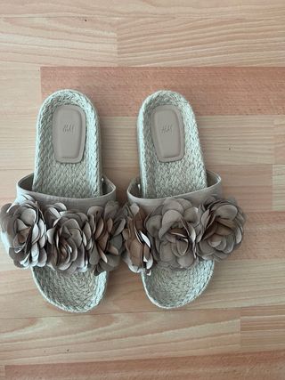 Sandalias H&M Flores Beige Marrón Talla 39/40