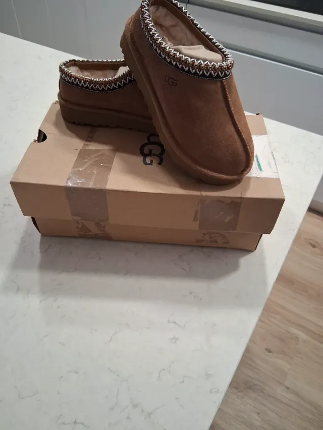 Zapatillas UGG Tasman Marrones