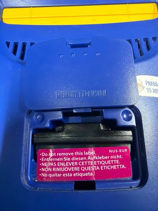 Nintendo 64 Edizione Pikachu PAL