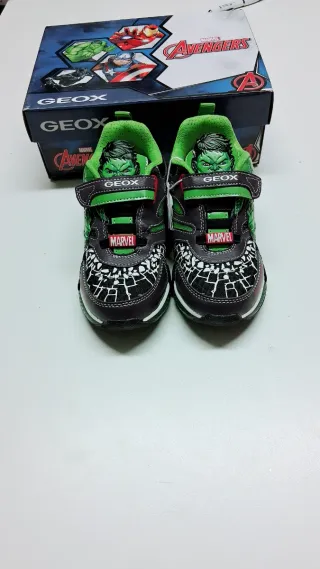 Scarpe Geox Bambino Hulk N. 33 luci