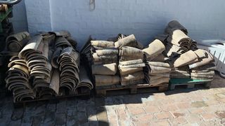 Tejas árabes antiguas terracota