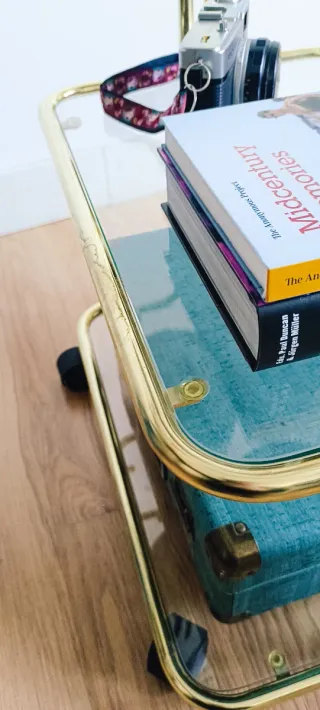 Mesa auxiliar vintage cristal y metal dorado