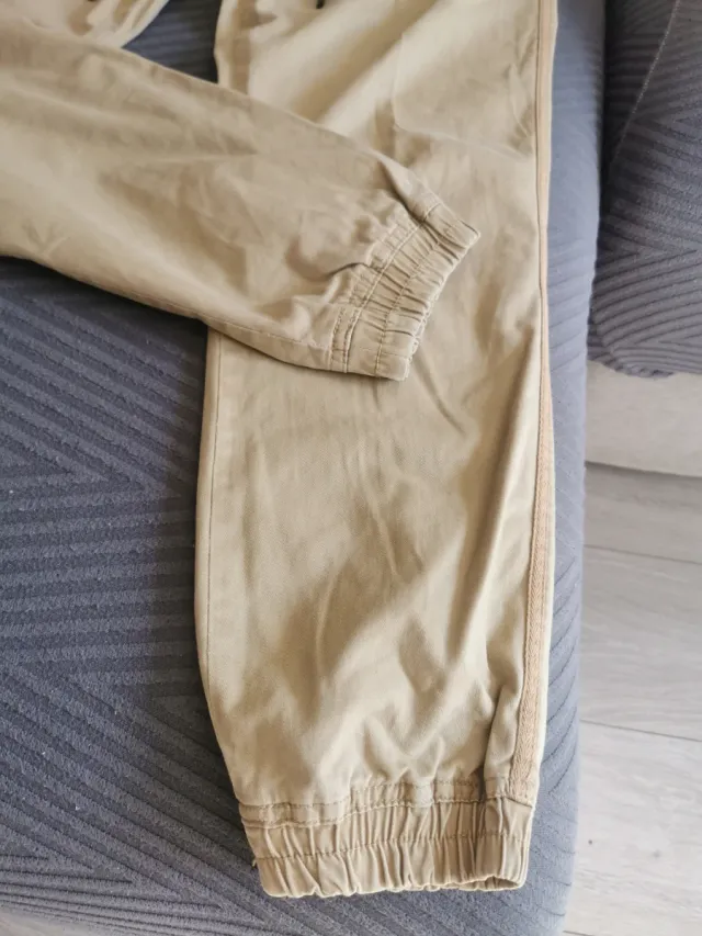 Pantalón Jogger Pull&Bear Beige Talla XS