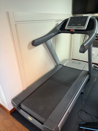 Cinta Correr Technogym RUN 500 (Para Arreglar)