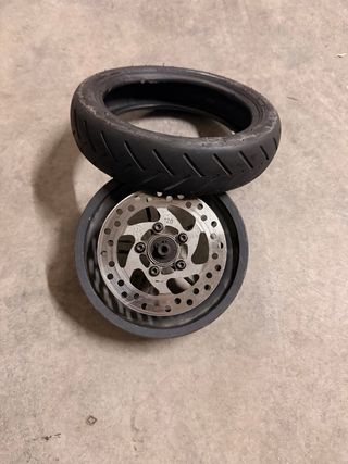 Rueda patinete eléctrico con disco