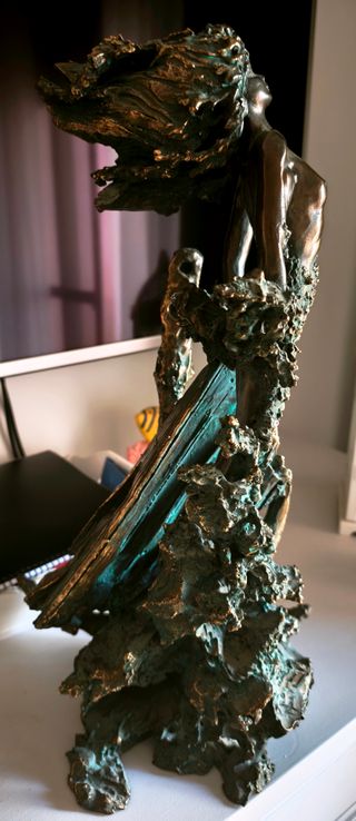 Figura bronce ninfa mar decorativa