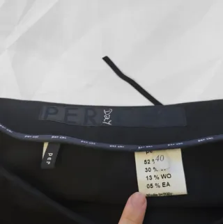 Gonna nera lunga con lacci