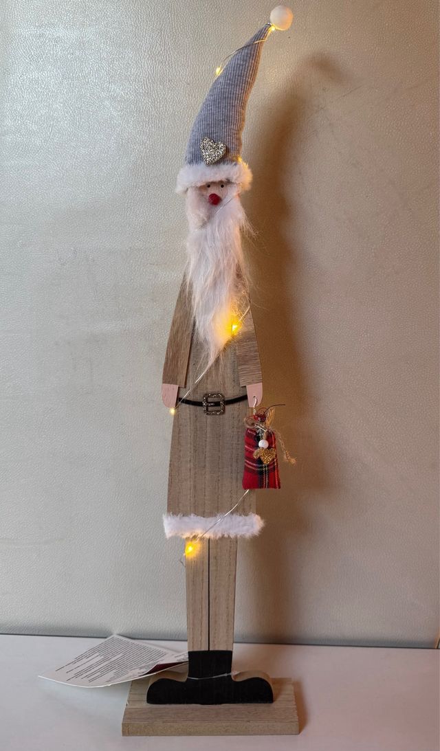Babbo Natale in legno con luce LED 60 cm