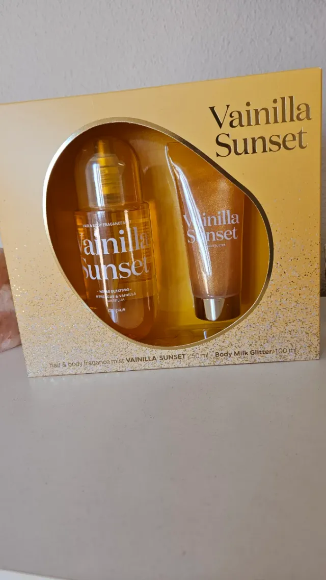 Set Vainilla Sunset: Body Mist y Body Milk