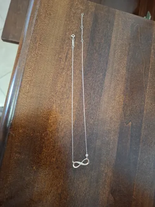 Catenina con infinito