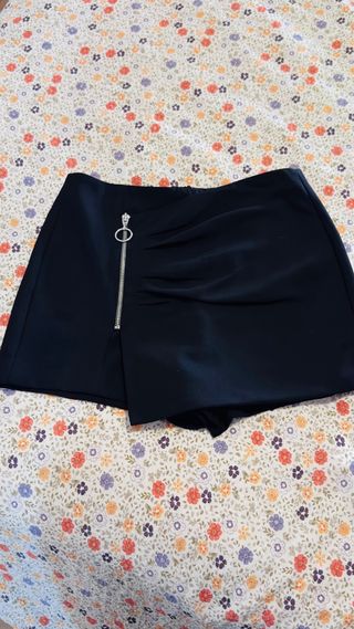 Falda pantalón Zara negra Talla XS