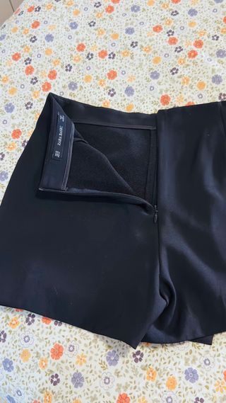 Falda pantalón Zara negra Talla XS