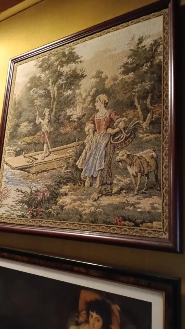Tapiz antiguo enmarcado