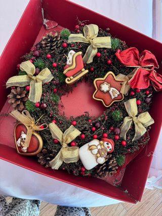 Ghirlanda Natalizia THUN Ceramica e Tessuto