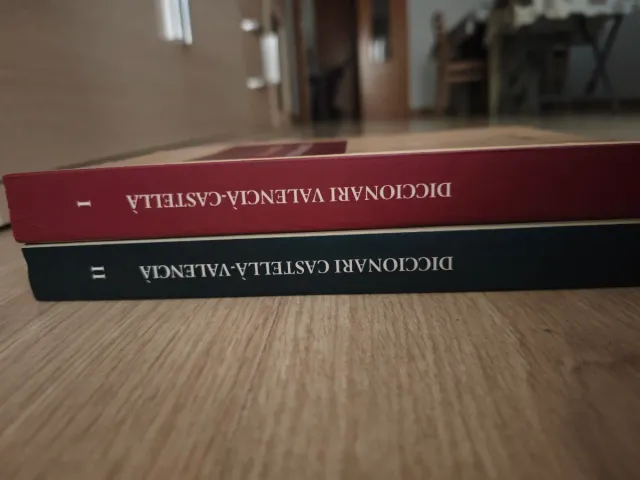 Diccionario valencià-castellà