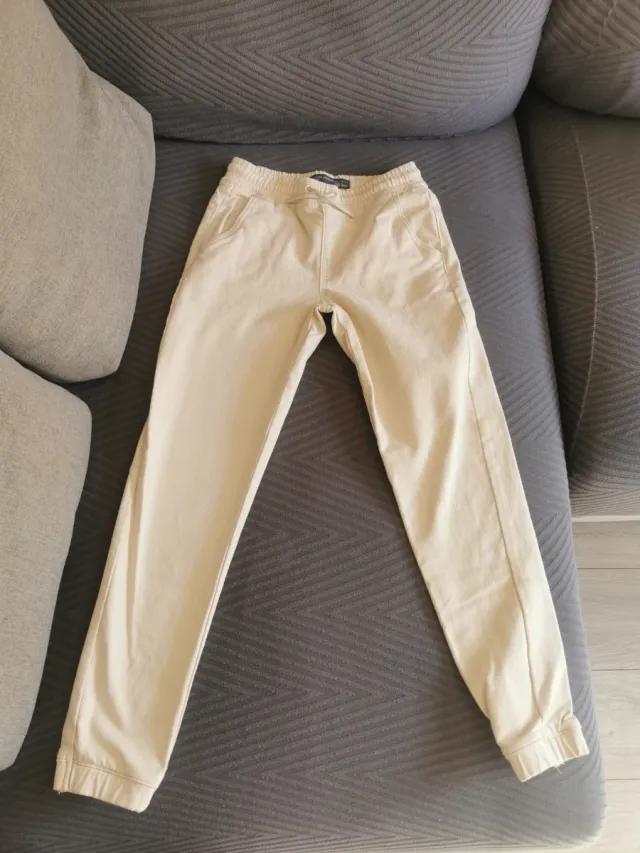 Pantalón jogger beige talla 11/12 Para 152 cm
