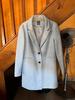 Abrigo gris midi Primark talla L