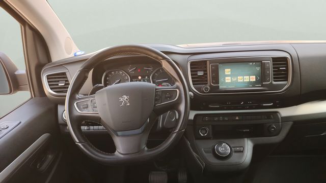 Peugeot Traveller BlueHDi 180 Business VIP Standard EAT8 132 kW (180 CV)