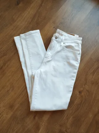 Vaqueros Levi's 721 High Rise Skinny Blancos T29