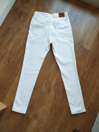 Vaqueros Levi's 721 High Rise Skinny Blancos T29