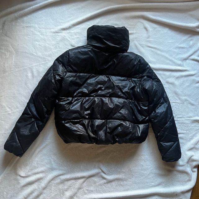 Abrigo acolchado negro