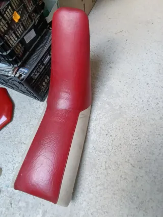 Deposito y asiento Gilera surfer , h2o , hak , off