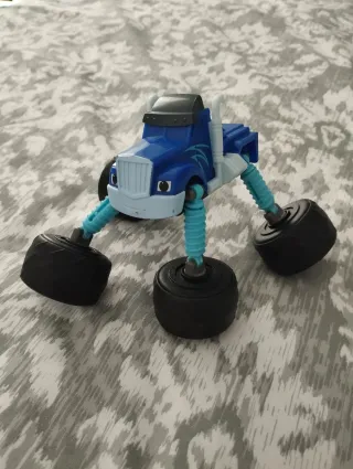 Monster Machine Coche Azul