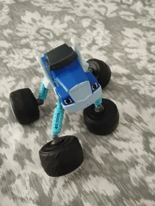 Monster Machine Coche Azul