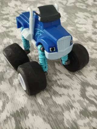 Monster Machine Coche Azul