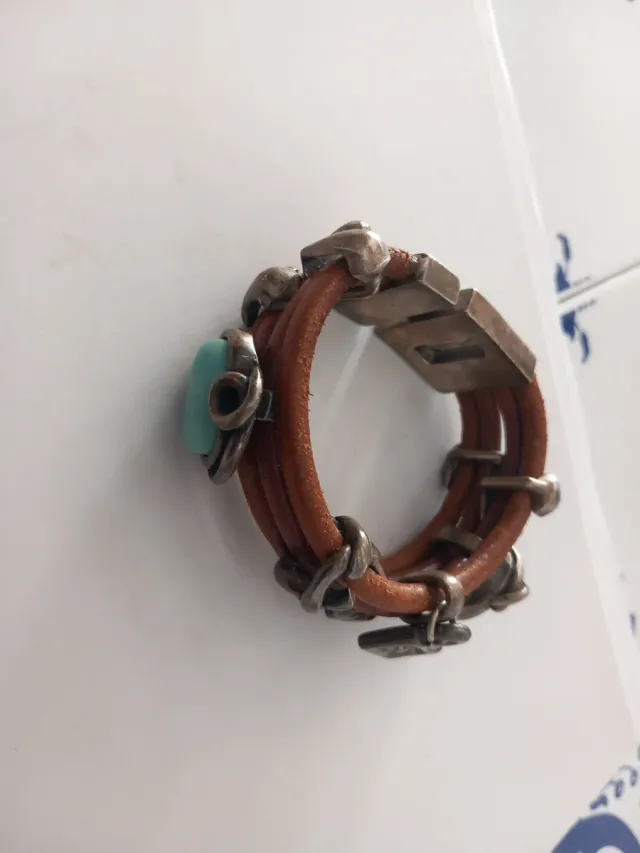 Pulsera Uno de 50 Cuero y Turquesa