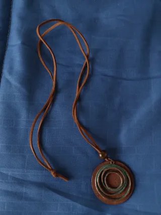 Collana girocollo cerchi concentrici