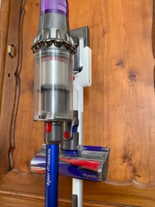 Dyson V11 Absolute aspirapolvere senza filo