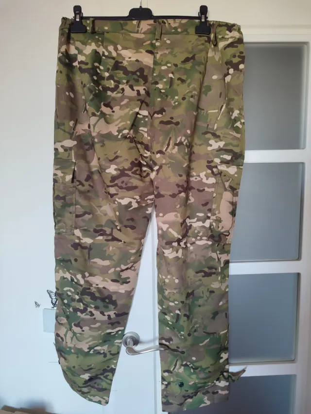 Conjunto camuflaje hombre XXL