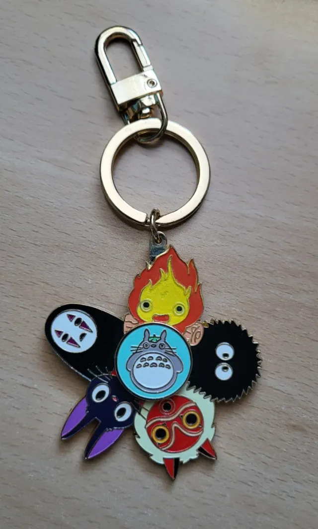 Llavero spinner Studio Ghibli