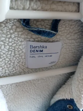 Chaqueta vaquera Bershka forrada, bajada de precio