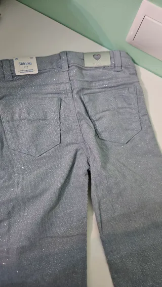 Pantalón niña Mayoral sin estrenar T.5 años