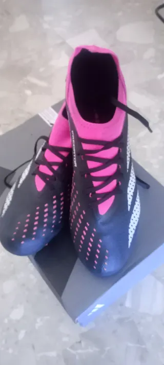 Botas de fútbol Adidas Predator