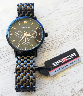 Reloj SAMOA Mujer, Esfera Grande Negro/Dorado