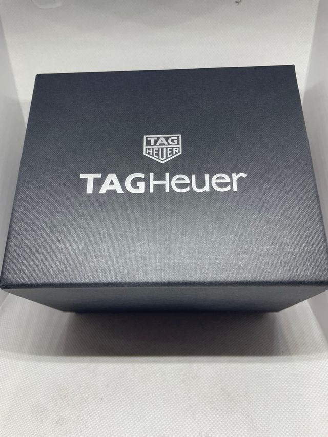 TAG Heuer Carrera pink automático