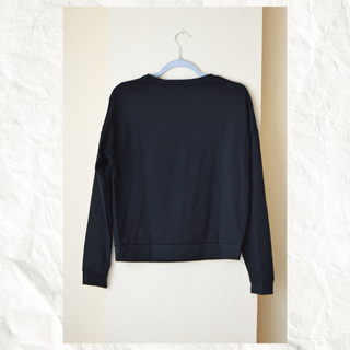 Camiseta Negra | Manga larga | Abertura cordones