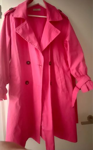 Gabardina Trench Fucsia- usado impecable