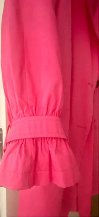 Gabardina Trench Fucsia- usado impecable