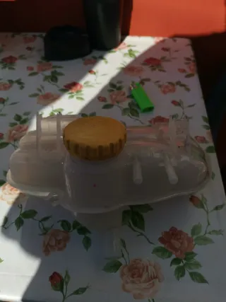 Serbatoio liquido Opel Meriva 1.3 CDTI