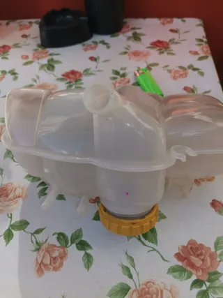 Serbatoio liquido Opel Meriva 1.3 CDTI